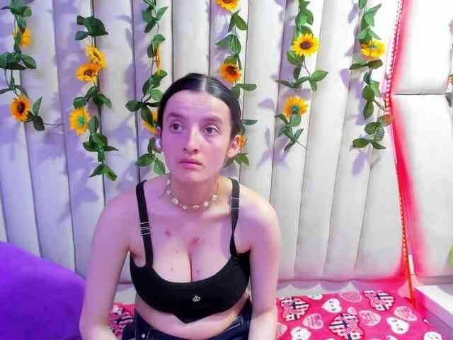 AlisonSweet webcam
