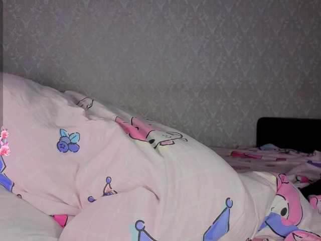 Hi-Kitti's BongaCams show and profile