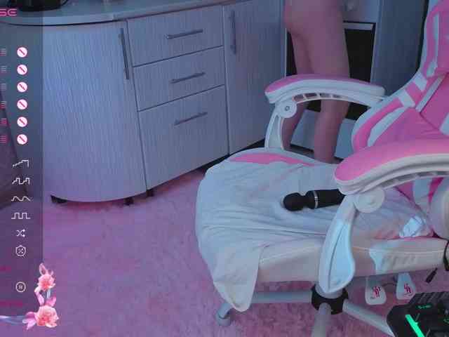 LittleFoxy webcam