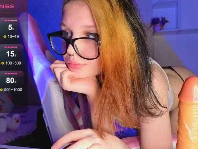 KittiGirl webcam