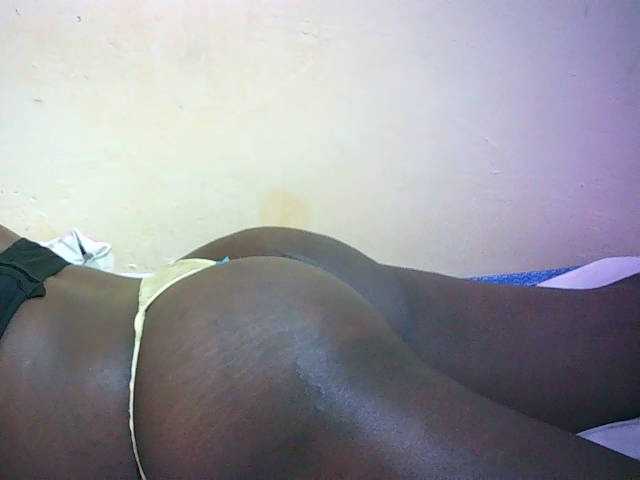 Prettydoll01's BongaCams show and profile