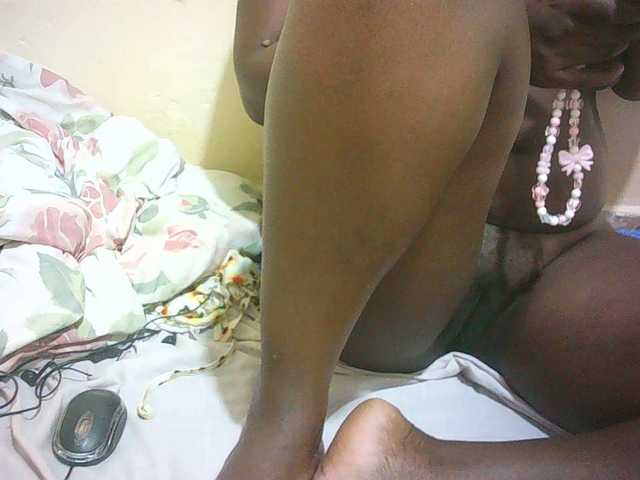 Prettydoll01's BongaCams show and profile