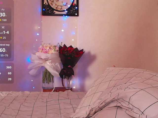 xlilpeach's BongaCams show and profile