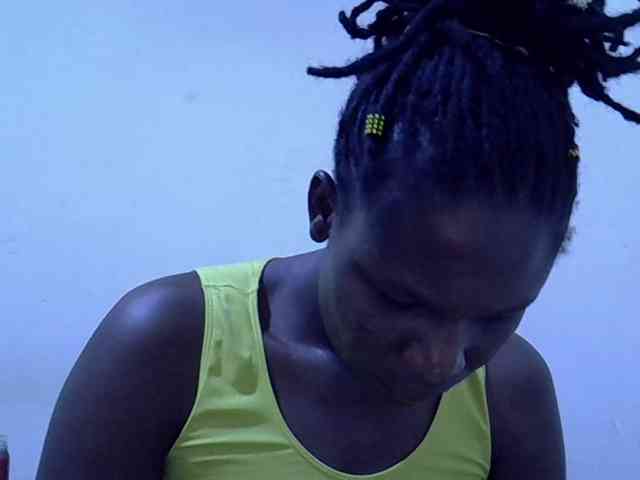adara-lee webcam