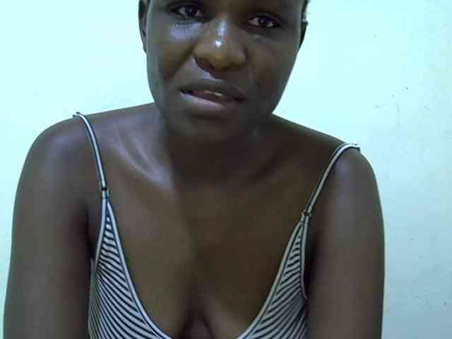 adara-lee webcam