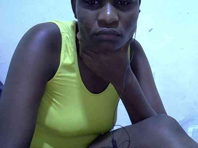 adara-lee webcam