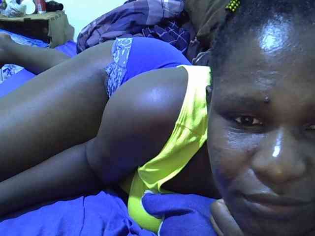 adara-lee webcam