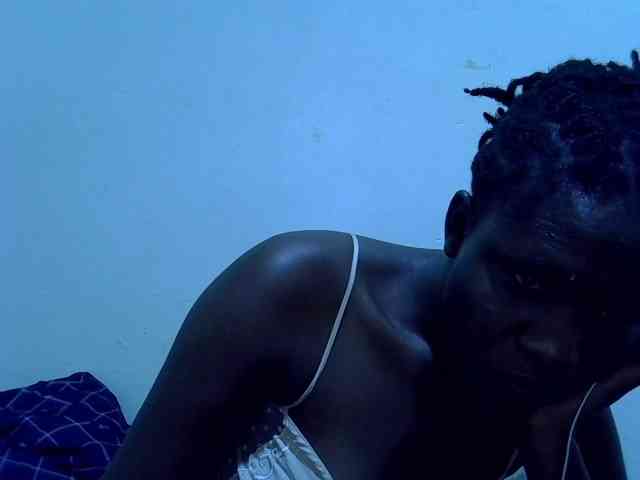 adara-lee webcam
