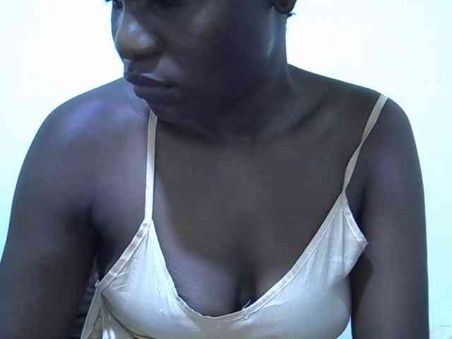adara-lee webcam