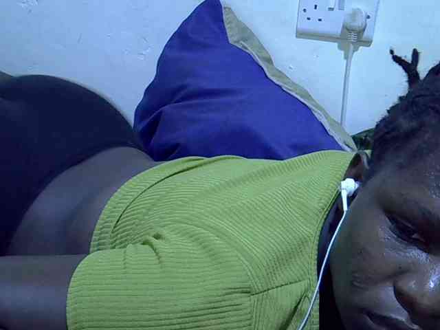 adara-lee webcam