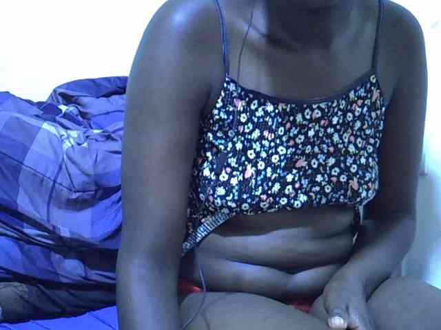 adara-lee webcam