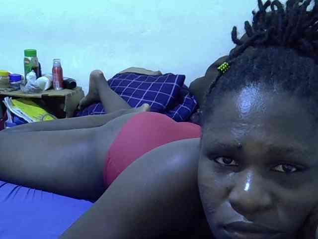adara-lee webcam