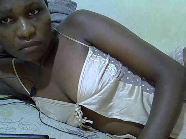 adara-lee webcam