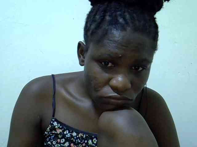 adara-lee webcam