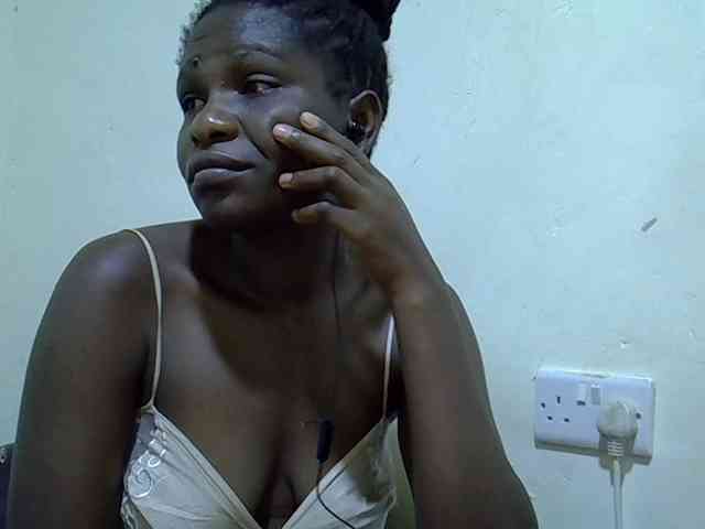 adara-lee webcam