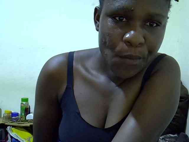 adara-lee webcam