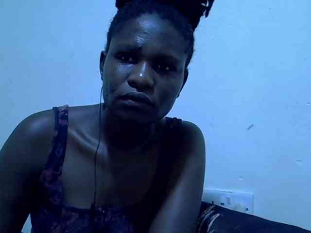 adara-lee webcam