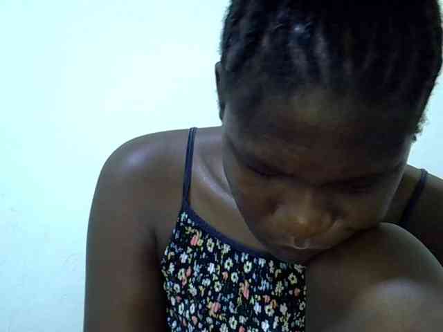 adara-lee webcam