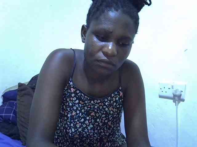 adara-lee webcam