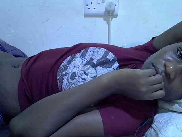 adara-lee webcam