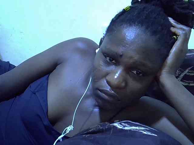 adara-lee webcam