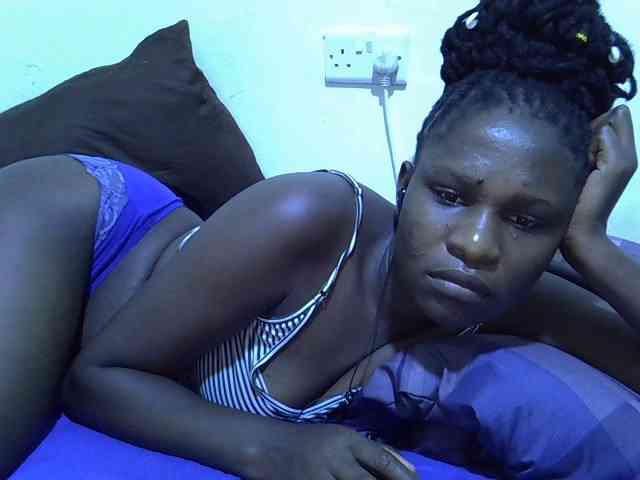 adara-lee webcam