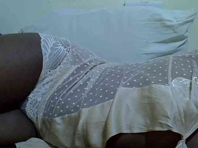 adara-lee webcam