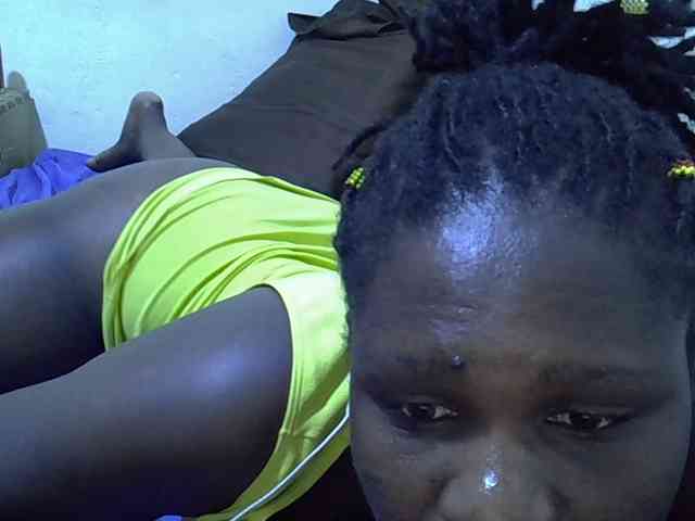 adara-lee webcam