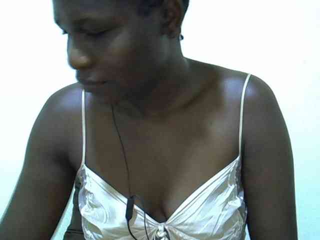 adara-lee webcam