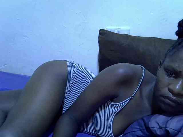 adara-lee webcam