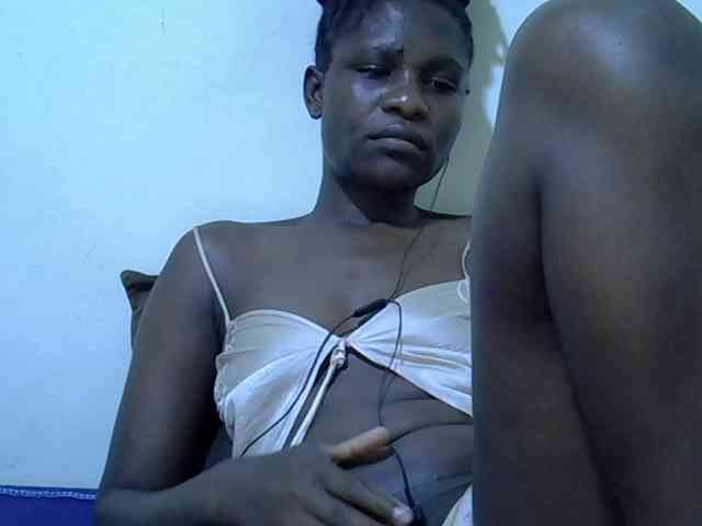 adara-lee webcam
