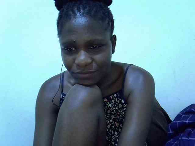 adara-lee webcam