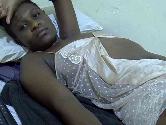 adara-lee webcam