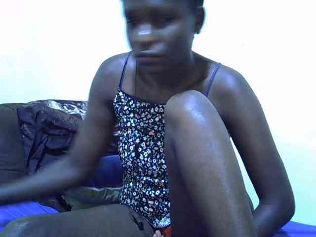 adara-lee webcam