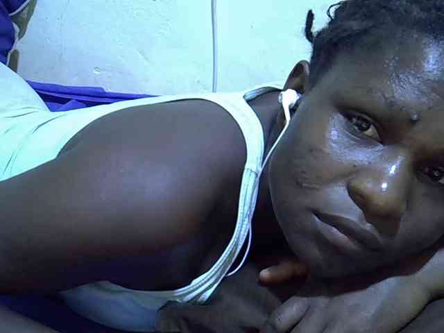 adara-lee webcam