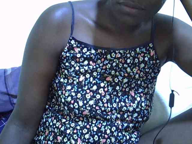 adara-lee webcam