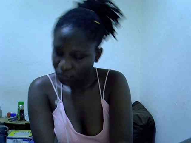 adara-lee webcam