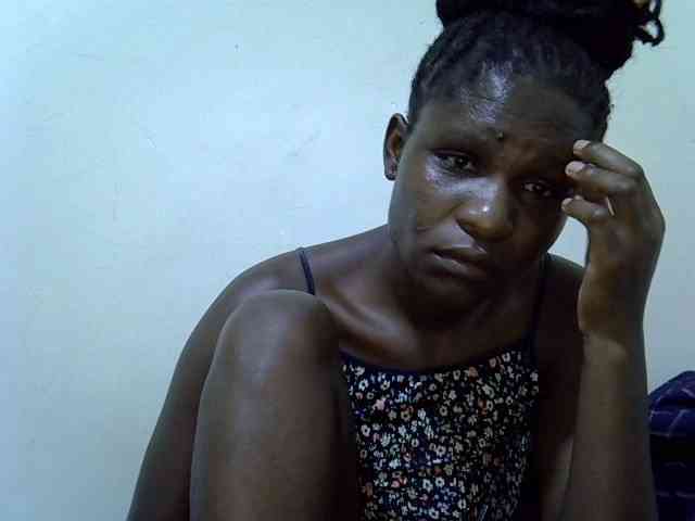 adara-lee webcam