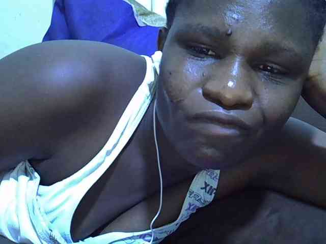 adara-lee webcam