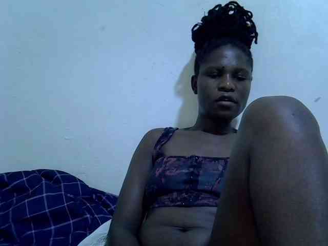 adara-lee webcam