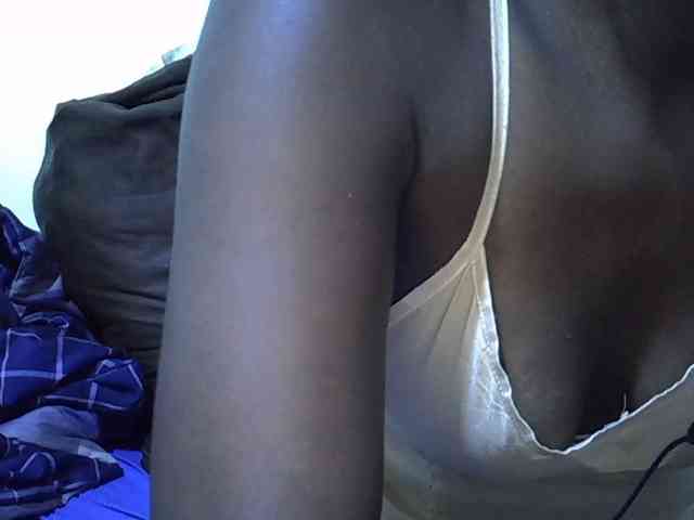 adara-lee webcam