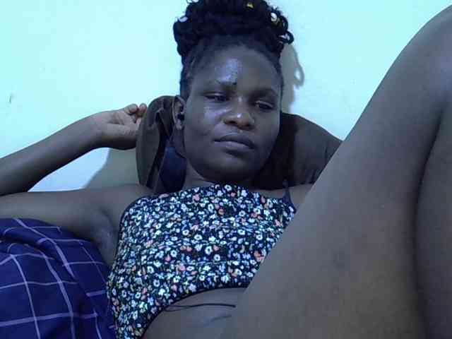 adara-lee webcam