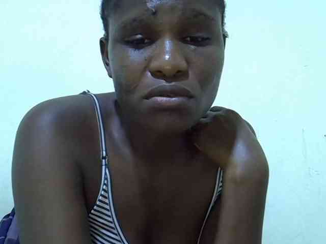 adara-lee webcam