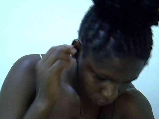 adara-lee webcam