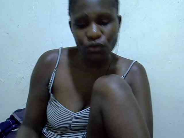adara-lee webcam