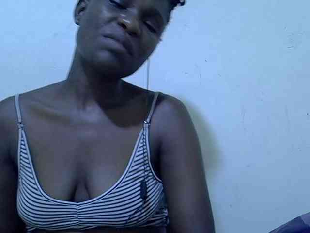 adara-lee webcam
