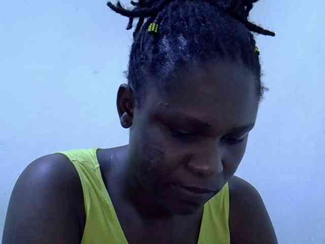 adara-lee webcam