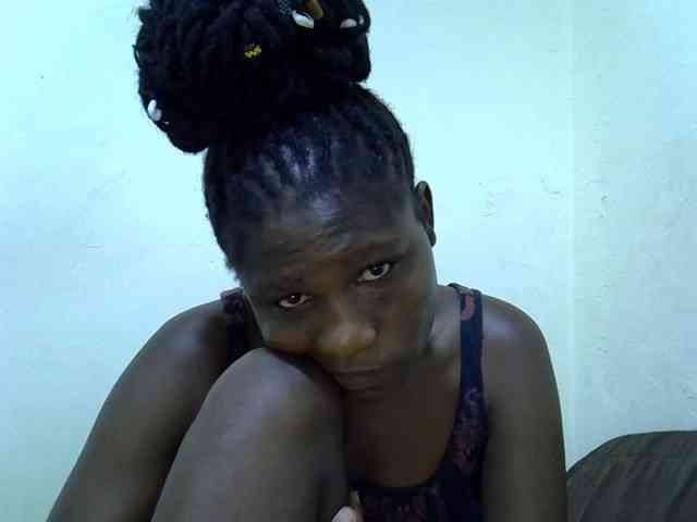 adara-lee webcam