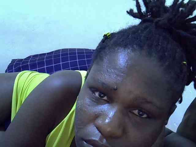 adara-lee webcam