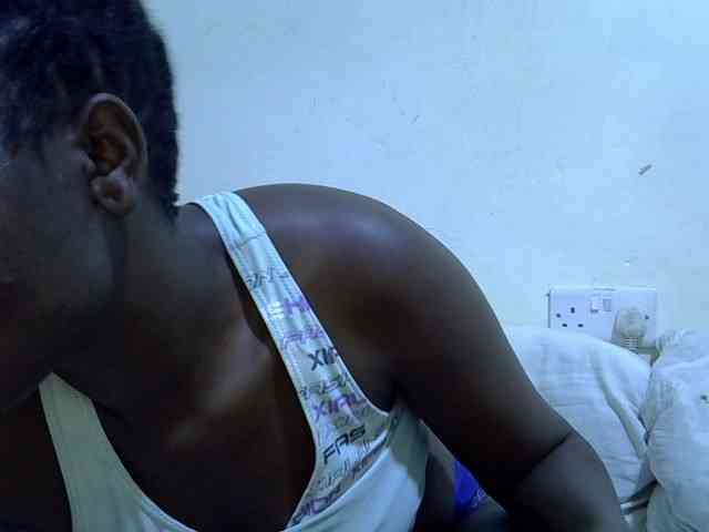adara-lee webcam